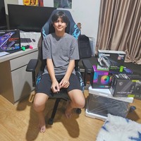 Di keterangan unggahannya Wulan juga menuliskan ucapan dan doa spesial untuk putra tercintanya. To my amazing son.. May your birthday be as wonderful as you are, Cheers to another year of you being awesome, Heres to another year of dreams, adventures, and endless possibilities. You make us proud every single day, HAPPY BIRTHDAY, our not so little champ, tulis Wulan. Foto: Instagram/@wulanguritno