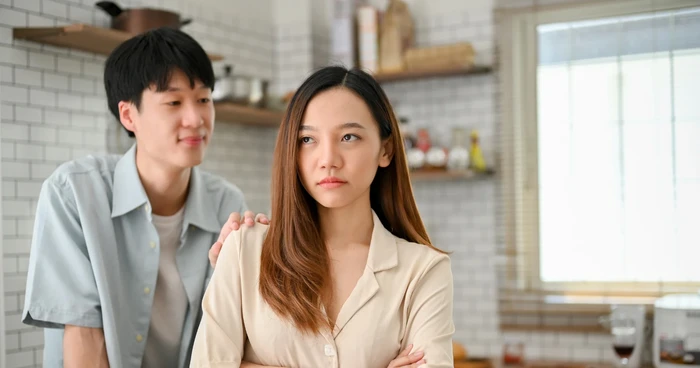 Kesal Dilarang Pacar Jajan Sebelum Makan, Netizen Ini Malah Dihujat