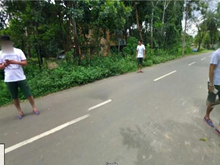 Momen Tak Terduga di Jalanan yang Terekam Google Street View