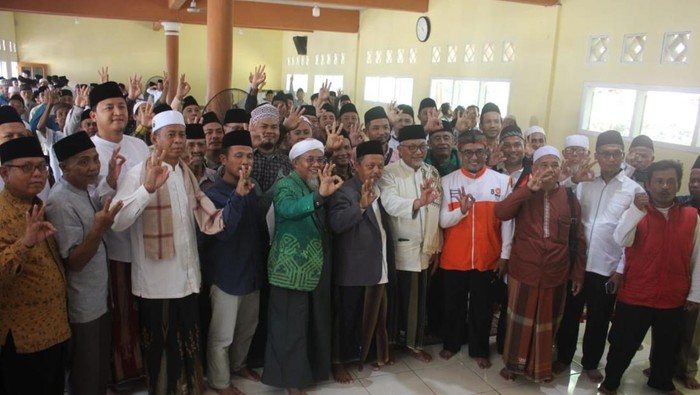 Kunjungan Ahmad Syaikhu di Pangandaran.