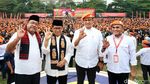 Momen Anies-Pramono-Rano Kompak Salam 3 Jari