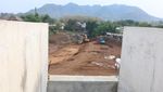 Momen Menteri PU Blusukan Cek Pembangunan Jalan Tol Kediri-Tulungagung