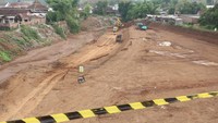 Jalan tol Kediri-Tulungagung sepanjang 44,17 kilometer tersebut dibangun melalui skema Kerjasama Pemerintah dan Badan Usaha (KPBU) Public Private Partnerships (PPP) oleh pemegang saham PT Gudang Garam dengan masa konsesi selama 50 tahun. 