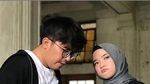 Cantiknya Gaya Nissa Sabyan saat Ngopi dan Makan Es Krim