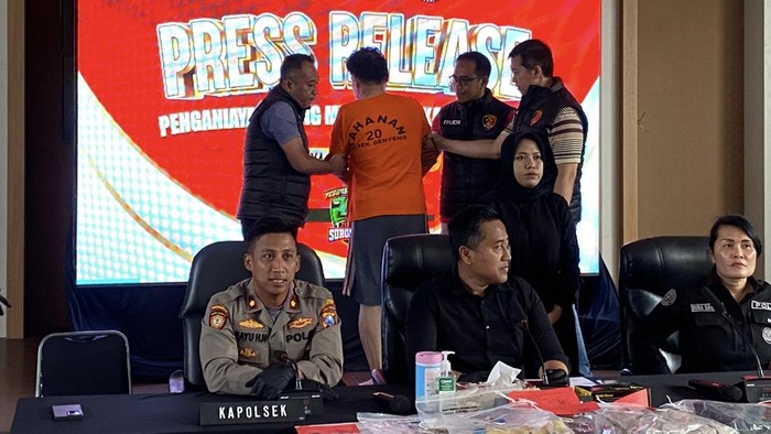 Pembunuhan di Ngaglik Surabaya