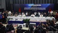 Menko Polkam Budi Gunawan menyampaikan kasus judi online merupakan salah satu kasus yang menjadi perhatian Presiden Prabowo Subianto. Dia mengatakan Prabowo terus memberikan arahan untuk menekan angka judi online.