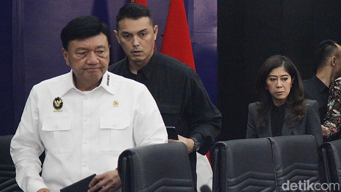 Menko Polkam Budi Gunawan, Menkomdigi Meutya Hafid hingga Kabareskrim Komjen Pol Wahyu Widada mengatakan menggelar jumpa pers terkait pengungkapan judi online.