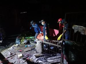 Rumah Terbakar Akibat Korlesting, Lansia di Cianjur Tewas Terpanggang