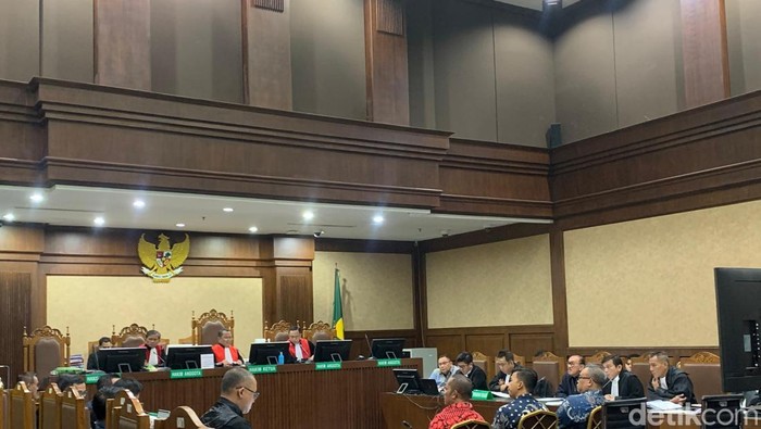 Sidang kasus dugaan korupsi pengadaan truk pengangkut personel dan rescue carrier vehicle (Mulia Budi/detikcom)