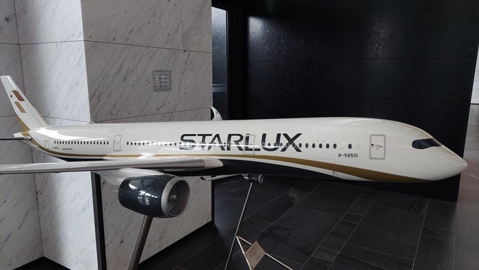 Starlux Airlines