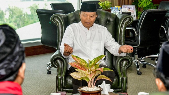 Wakil Ketua MPR RI sekaligus Anggota Komisi VIII DPR Hidayat Nur Wahid (HNW)