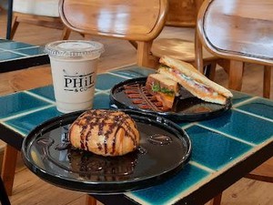 10 Tempat Ngopi Pagi di Depok, Ada Menu Sarapan Enak!