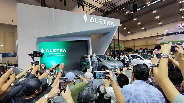 Aletra L8 EV