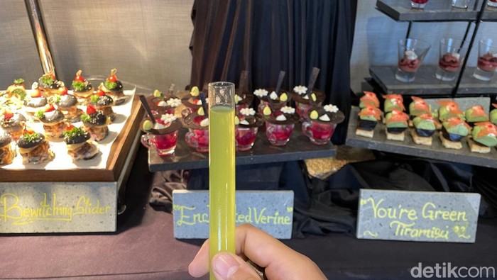 Cemilan ala Wicked di Hotel Novotel Cikini