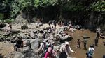 Foto: Sejuk Segar Curug Cigentis di Karawang