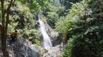 Foto: Sejuk Segar Curug Cigentis di Karawang