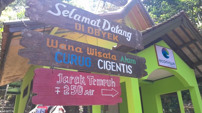 Curug Cigentis Karawang Curug Cigentis Karawang