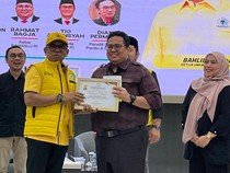 Jelang Pencoblosan, Golkar Luncurkan Buku Panduan Saksi Pilkada