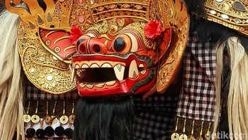 Menangkap detail barong menggunakan zoom 3x. Foto: Adi Fida Rahman/detikINET