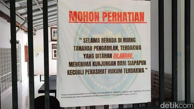 Humas Pengadilan Negeri (PN) Pekalongan, Rino Ardian Wigunadi, saat ditemui di ruang tahanan PN Pekalongan, Jumat (22/11/2024) sore.