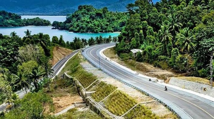 Jalur Lintas Selatan (JLS) Trenggalek