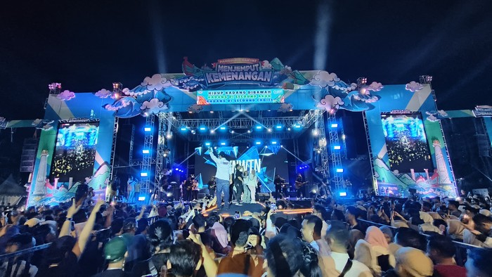 Jika Menang Pilkada, Vivit-Umam Gelar Konser 6 Bulan Sekali di Rembang