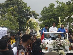 Pawai Bareng Jokowi di Klaten, Luthfi-Yasin Didoakan Warga Jadi Gubernur