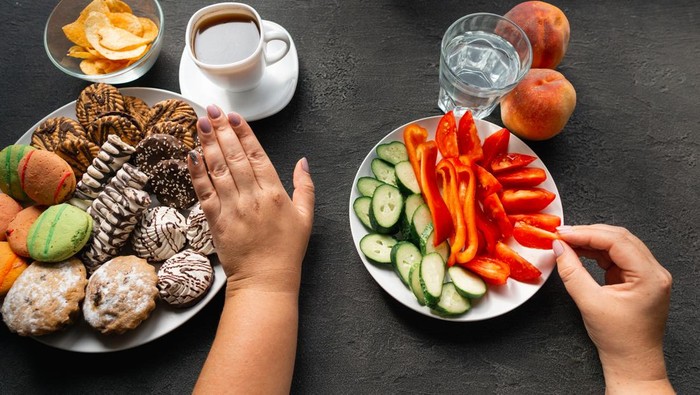 Makan Lewat Jam 5 Sore Ternyata Punya Efek Merugikan Kesehatan