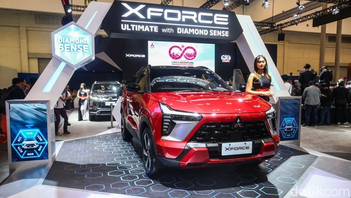 Mitsubishi XForce Ultimate DS Mitsubishi merilis XForce Ultimate DS resmi meluncur di ajang Gaikindo Jakarta Auto Week 2024, Jumat (21/11/2024). XForce Ultimate DS dibanderol Rp 422,9 juta.