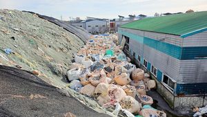Pabrik Daur Ulang di Korsel Terbengkalai, Sampah Plastik Menggunung