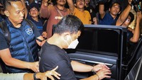 Direktorat Tindak Pidana Siber (Dittipidsiber) Bareskrim Polri mengamankan HS manager regional pada situs W88 yang masuk DPO kasus judi online, ditangkap di Filipina dengan perputaran uang senilai Rp 1 triliun. 