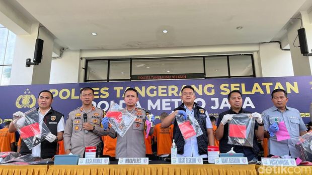 Polres Tangsel merilis kasus pencurian motor di wilayah hukumnya.