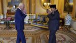 Potret Prabowo Bertemu Raja Charles III di Istana Buckingham
