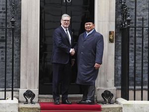 Presiden Prabowo Bertemu PM Inggris, Bahas Program Makan Bergizi Gratis?