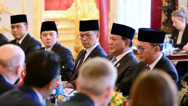 Prabowo dan Jajaran di CEO Roundtable Forum