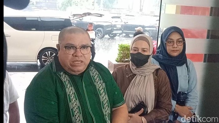 Razman saat ditemui di kawasan Polres Jakarta Selatan.