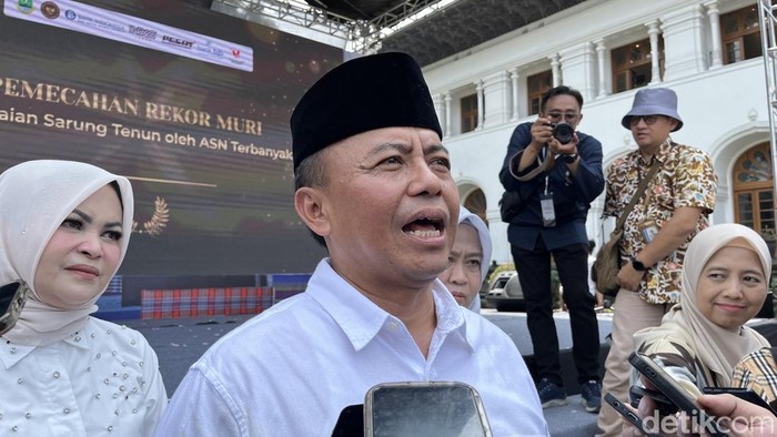 Sekda Jabar Herman Suryatman