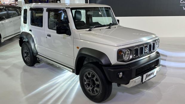 Suzuki Jimny 5 Door White Rhino Edition: Limited Debut in Indonesia