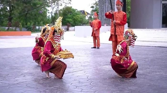 Tari Setabik yang berasal dari Musi Banyuasin, Sumsel, jadi Warisan Budaya Tak Benda.