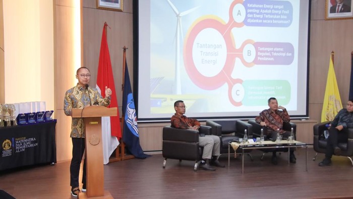 UIMine Grand Summit, Eddy Soeparno Tegaskan Pentingnya Transisi Energi