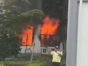 Kampus UIN Satu Tulungagung Terbakar