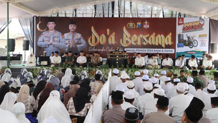 Doa bersama Polres Trenggalek