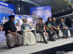 God Bless Titip Kemajuan Musik Rock Kota Kediri ke Vinanda-Gus Qowim