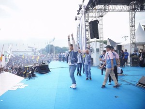 Kampanye Akbar Bobby-Surya Gelorakan Semangat Bangun Sumut dengan Riang Gembira