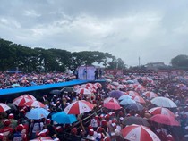 Kampanye Akbar Pilgub Malut Sherly-Sarbin di Ternate Dihadiri 60.000 Pendukung