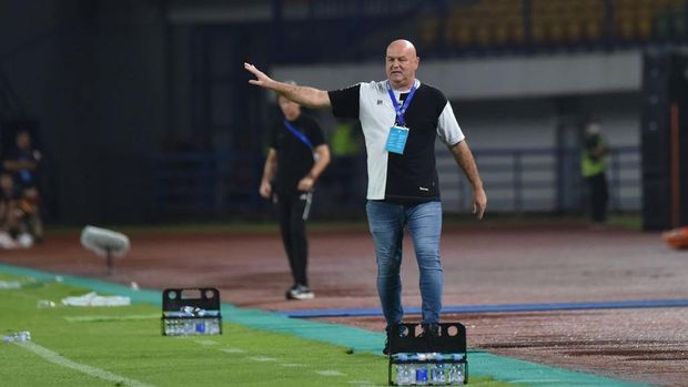 Pelatih Persib Bojan Hodak.