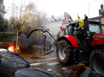 Petani Prancis Ngamuk Tolak Perjanjian UE-Mercosur