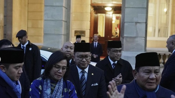 Sri Mulyani Dampingi Prabowo di Tengah Dinginnya London