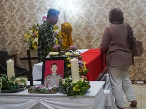 AKP Ryanto Ulil Anshar Dapat Kenaikan Pangkat Luar Biasa Anumerta dari Kapolri