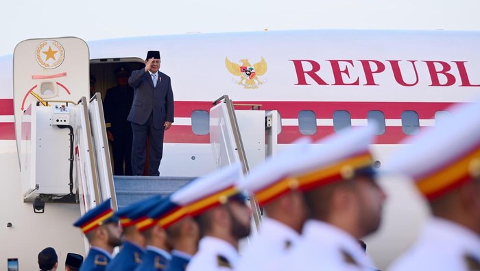Usai berkunjung ke Abu Dhabi, Prabowo langsung bertolak ke tanah air.